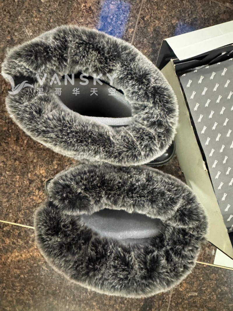 250102232721_boots 3.jpg